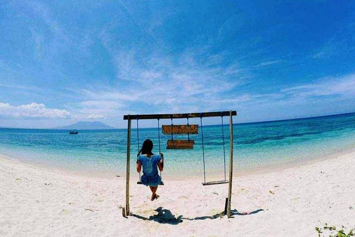 East Java Exotic Day Tour: Menjangan & Tabuhan Island Open Trip from Banyuwangi