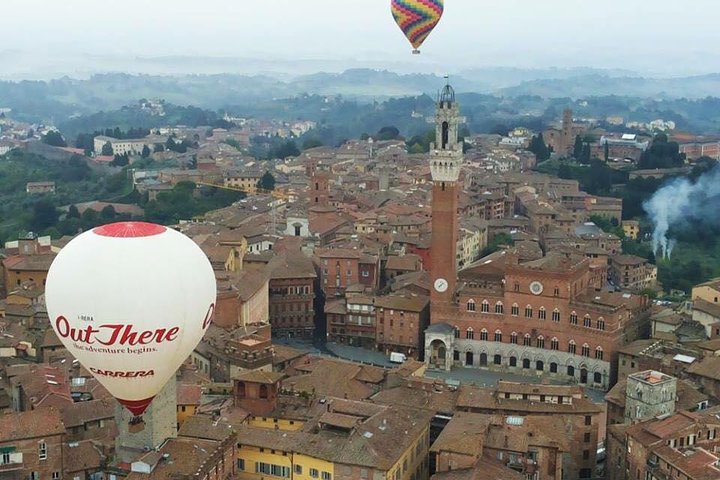 Hot Air Balloon Flight Over Tuscany from Siena