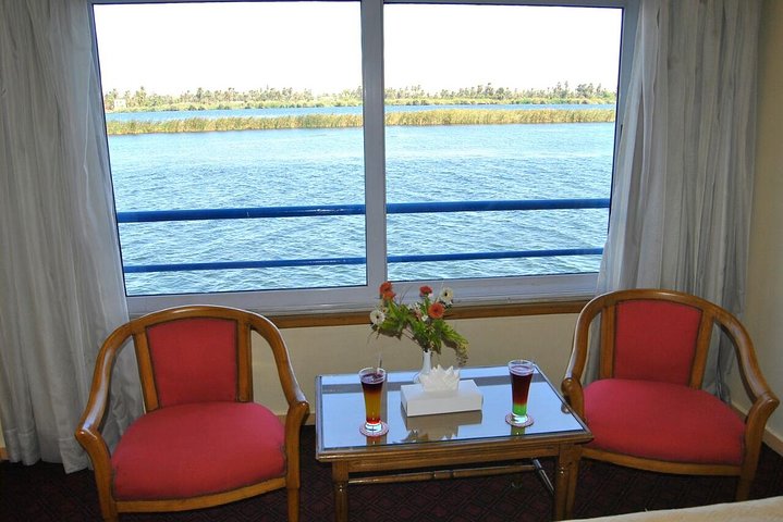2 Nights Nile cruise from Aswan to Luxor&Abu Simbel And Balloon