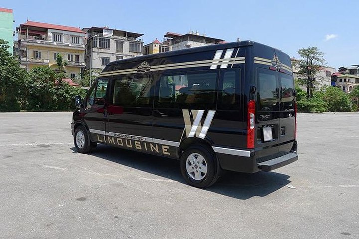 Hanoi Private Transfers One Way (by Luxury Limousine Vans)
