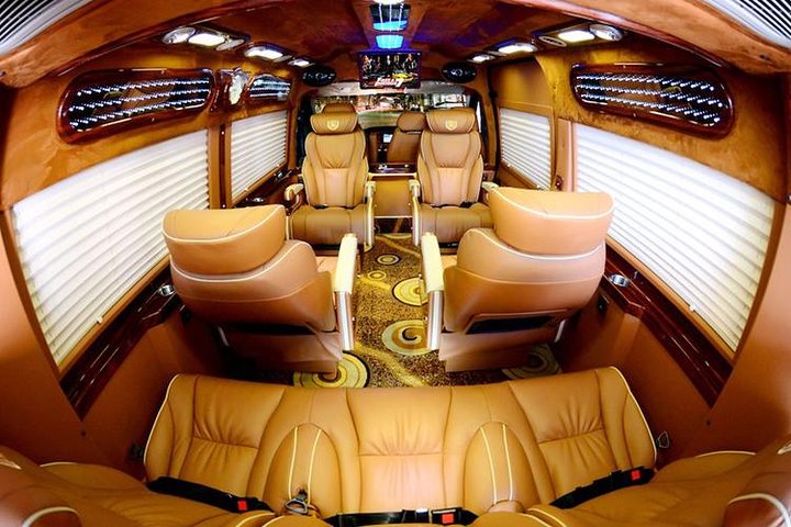 Hanoi Private Transfers One Way (by Luxury Limousine Vans)
