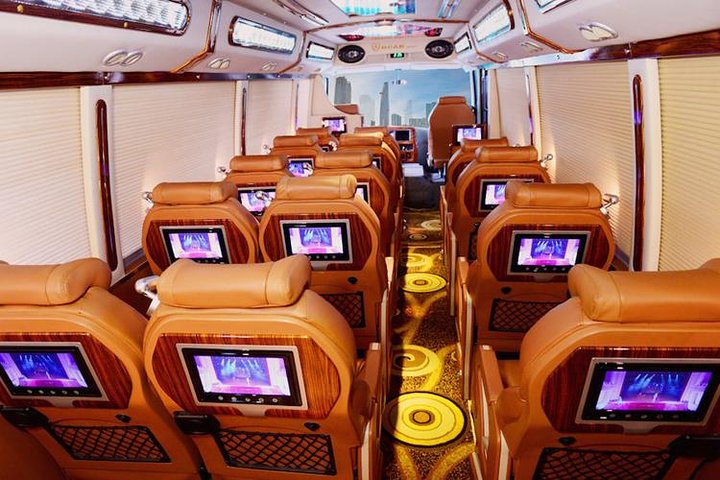Private Limousine Transfers for Hanoi, Sapa, Ninh Binh, Halong