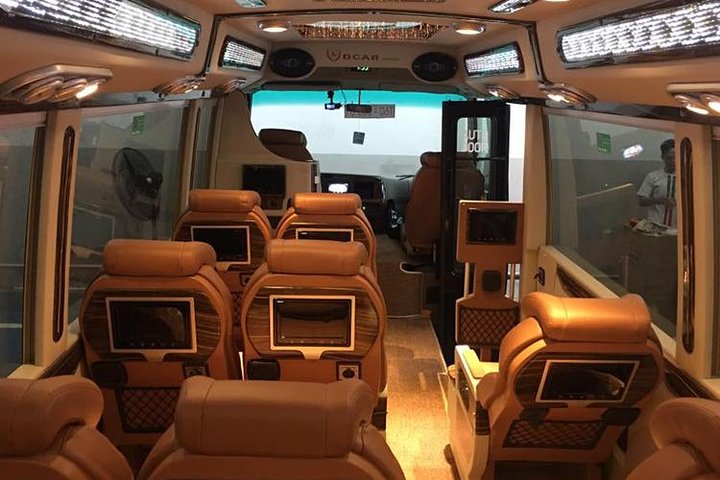 Private Limousine Transfers for Hanoi, Sapa, Ninh Binh, Halong