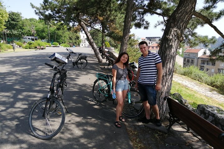 Belgrade E-Bike Tour: Power Glide!