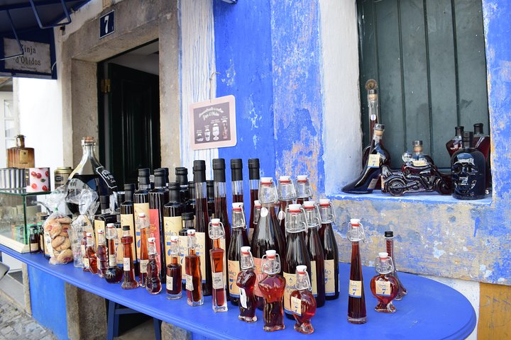 Óbidos, Peniche and Buddha Eden Full Day Private Tour from the West