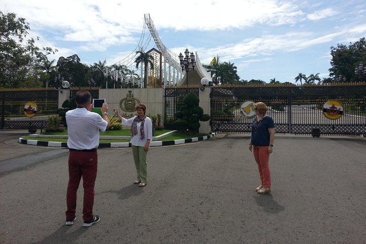Private Bandar Highlight Tour