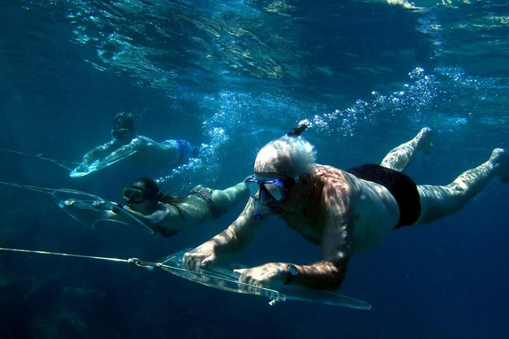 Underwater Boat Hitchhiking