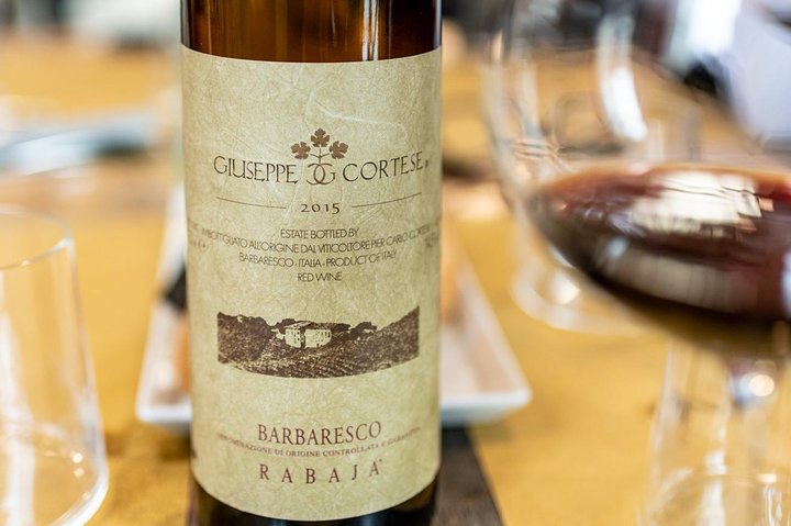 Taste Barolo and Barbaresco with a Sommelier. Piemonte Wine Tour