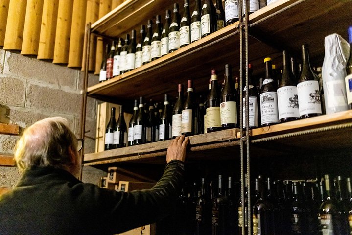 Taste Barolo and Barbaresco with a Sommelier. Piemonte Wine Tour