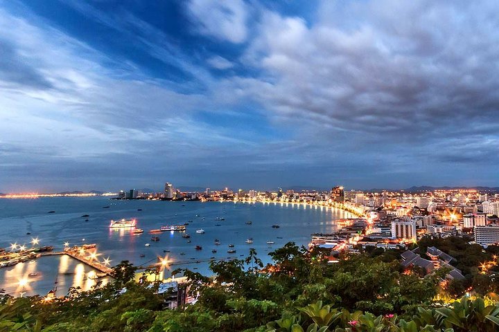 Pattaya Discovery Tour with Floating Market, View Points & Lunch