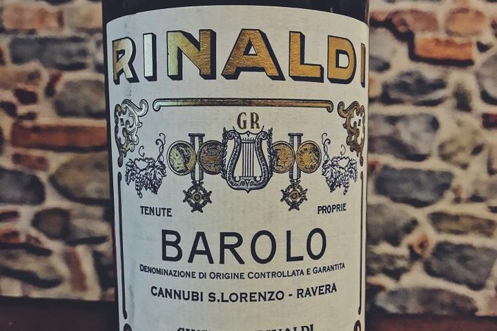 Taste Barolo and Barbaresco with a Sommelier. Piemonte Wine Tour