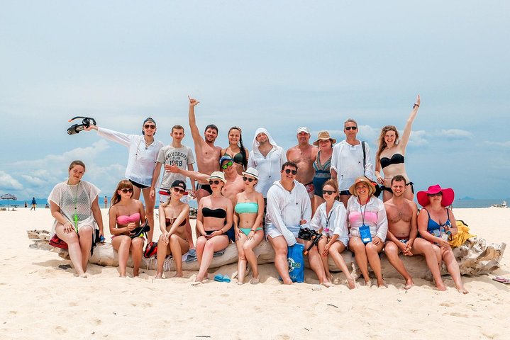 Phi Phi, Maya Bay & Khai Islands Speedboat Tour from Phuket