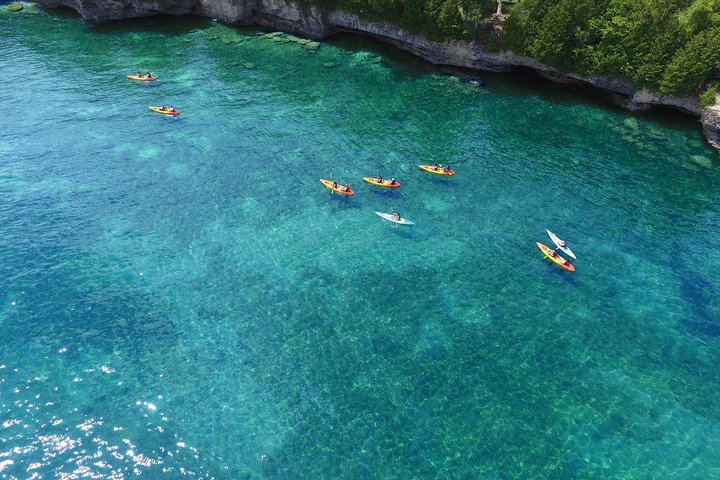 Cave Point Kayak Tour
