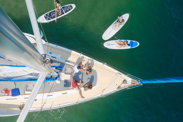 Los Cabos Luxury Sailing, Snorkel and Lunch Cruise