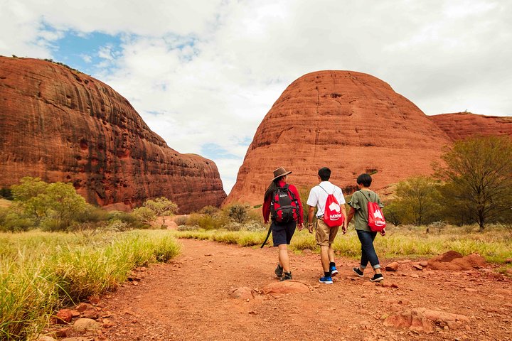 Uluru Sunrise (Ayers Rock) and Kata Tjuta Half Day Trip