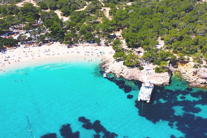 Ibiza Beach Hopping Cruise with Paddleboards, Drinks and Food 6h