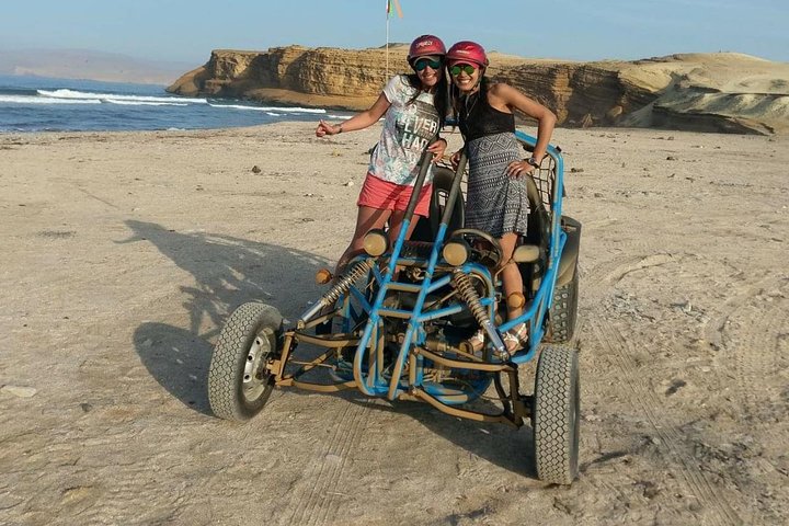Buggy ride in Paracas National Reserve