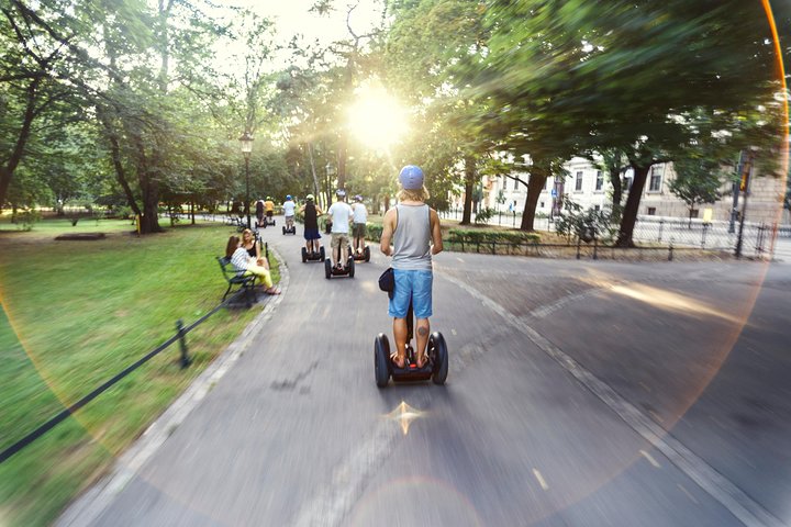 Segway Tour Warsaw: Old Town Tour - 1,5-Hour of Magic!