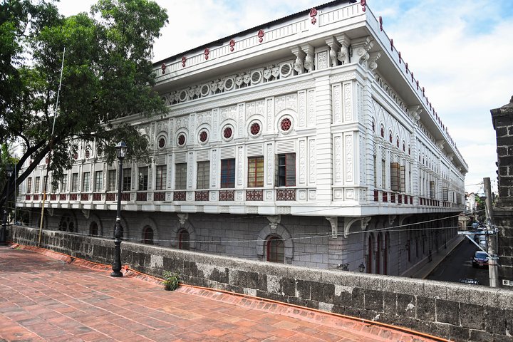 Explore Intramuros: Introduction to Philippine History