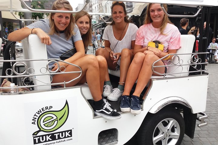 TukTuk tour through historic Antwerp of 1.5 hours