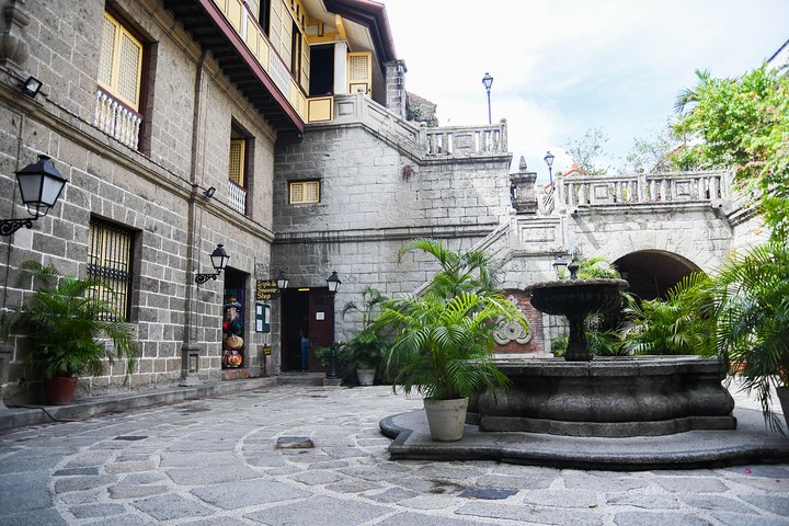 Explore Intramuros: Introduction to Philippine History