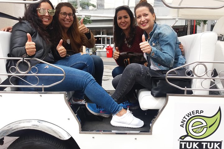 TukTuk Tour through historic Antwerp 2.5h