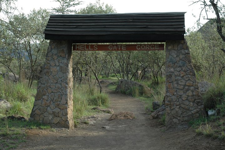 Nairobi: Hell's Gate National Park & Lake Naivasha Day Trip