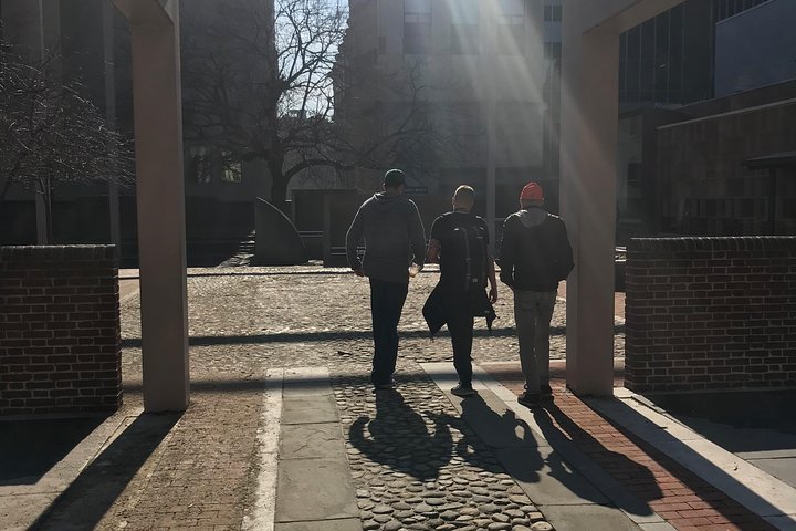 Philadelphia Old City Historic Walking Tour with 10+ Top Sites
