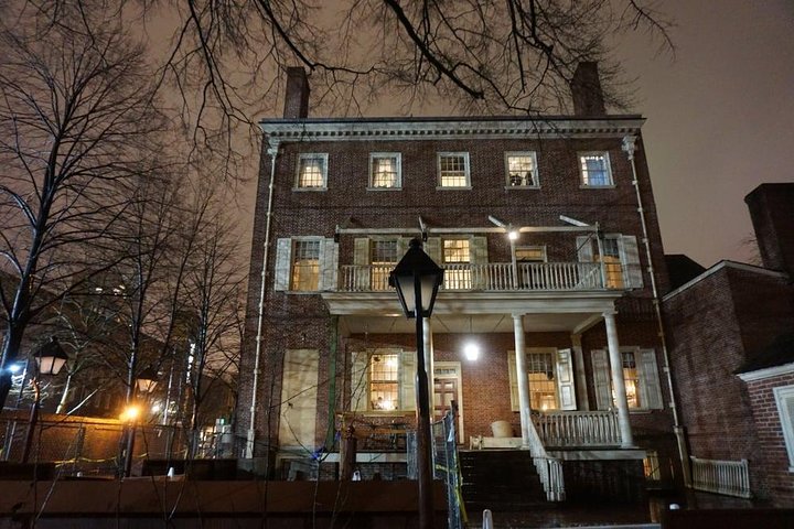 Dark Philly Adult Night Tour