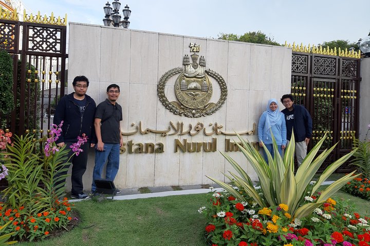 Private Bandar Heritage & Water Village Tour