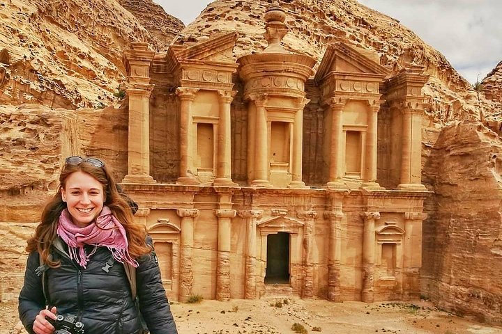 Transfer From Dead Sea To Petra