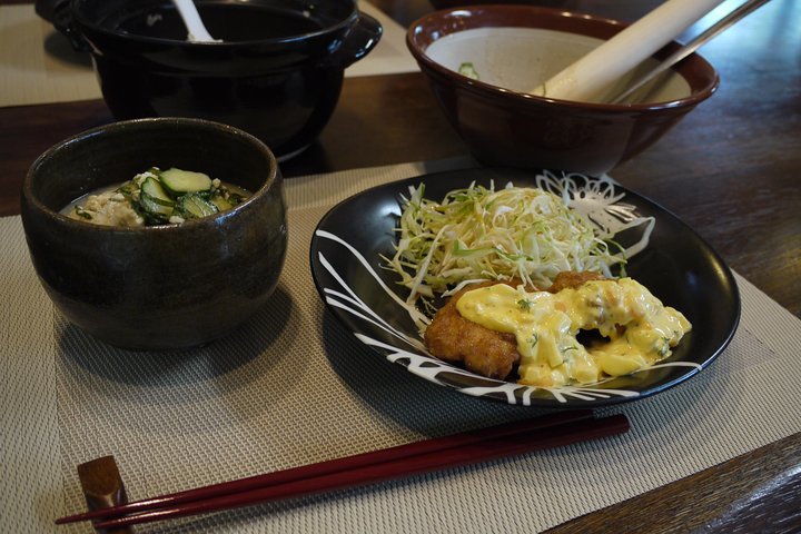 Miyazaki's local cuisine experience Let's make cold soup and chicken Nanban! Super Local Food Cooking!