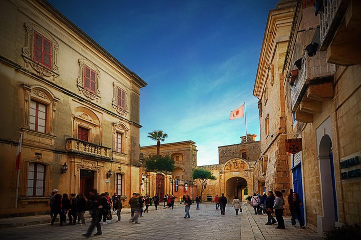 Mdina, Rabat, Dingli cliffs, San Anton gardens, Ta' Qali & Mosta guided tour