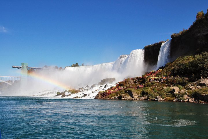 Niagara Falls Canada Tour: Helicopter, Boat Cruise & Journey