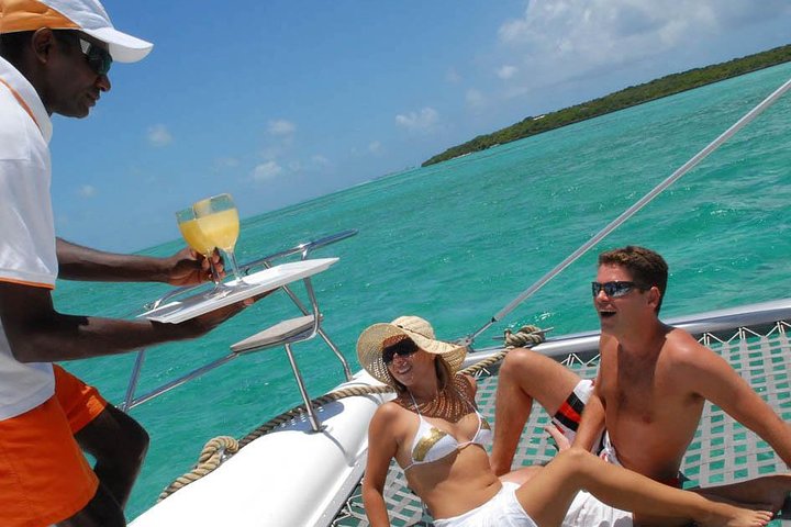 Spectacular Catamaran trip to Ile Aux Cerf with Lunch & Transfer