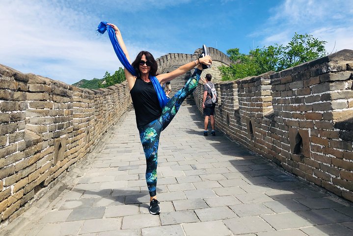 All Inclusive Great Wall Tour with Silk Street Market Shopping Experience