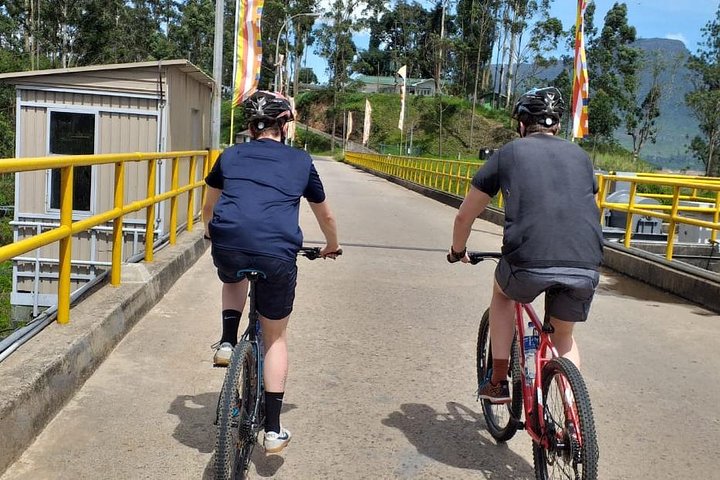 Cycle from Adam's Peak to Kithulgala and go white water rafting