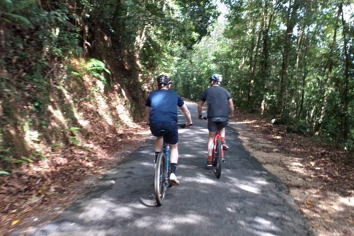 Cycle from Adam's Peak to Kithulgala and go white water rafting