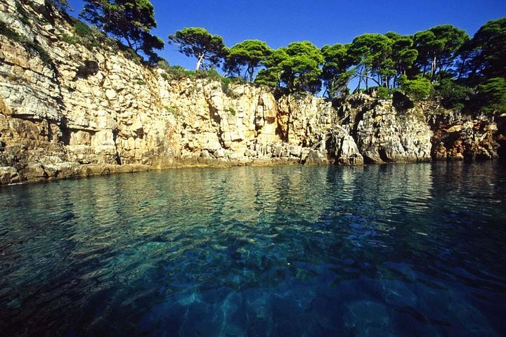 Blue Cave and Elafiti Islands Speedboat Tour from Dubrovnik