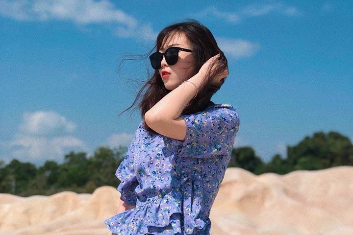 Bintan Sand Dunes and Blue Lakes Half-Day Tour with Lunch