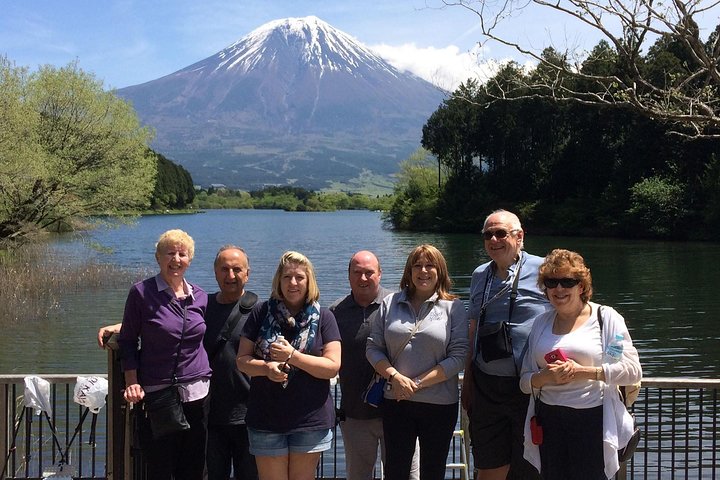 Mt.Fuji area Tour from Shimizu Port / Van Taxi