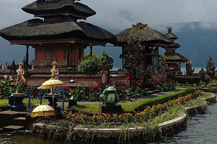 Jatiluwih rice terraces,ulundanu and sekumpul waterfall trips