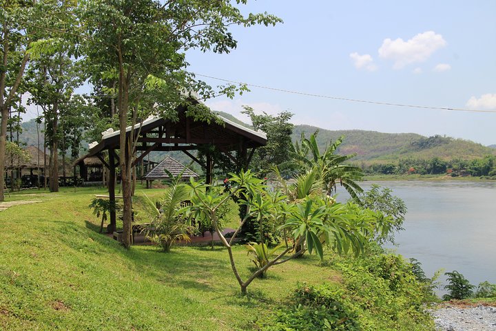 Luang Prabang: Cruise to Pak Ou Caves & Kuang Si Waterfalls