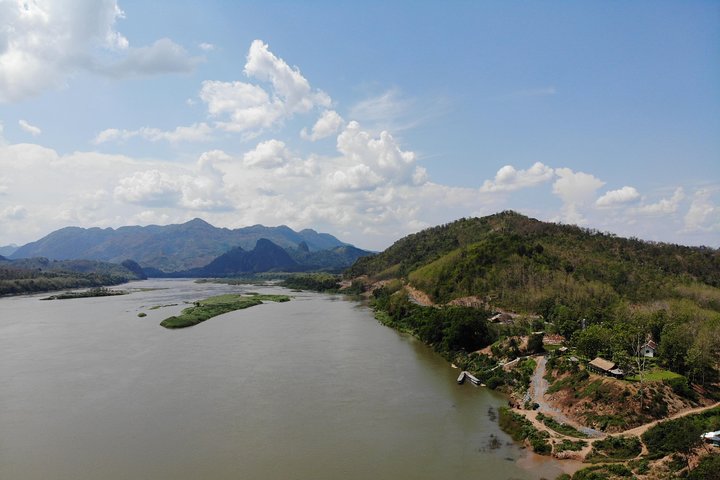 Luang Prabang: Cruise to Pak Ou Caves & Kuang Si Waterfalls