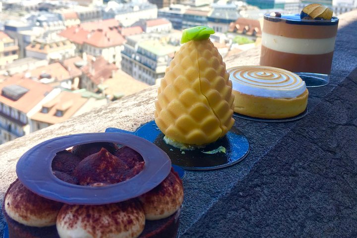 Food tour with EAT and CHILL TOUR Geneva & Lausanne