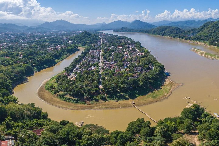 Luang Prabang City Tour & Kuang Si Waterfalls