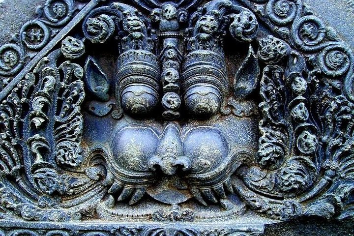 World heritage Ramappa temple & Kohinoor diamond tour from Hyderabad by car