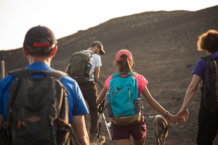 10 Volcanos hiking private tour in Faial