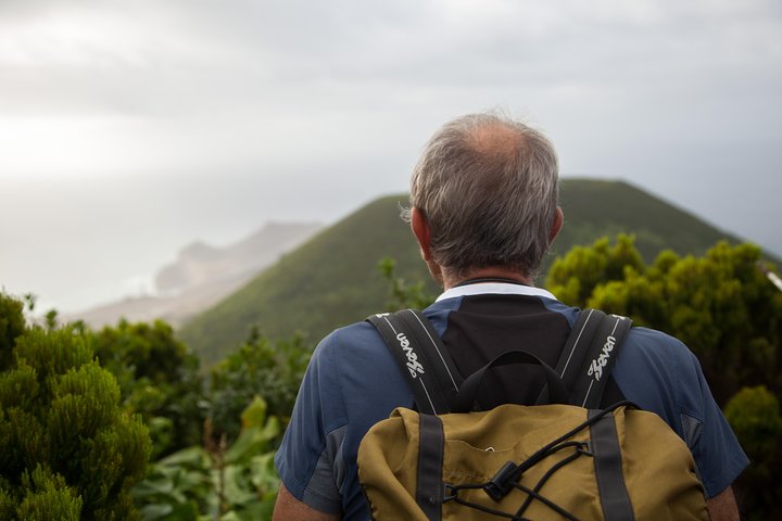 10 Volcanos hiking private tour in Faial