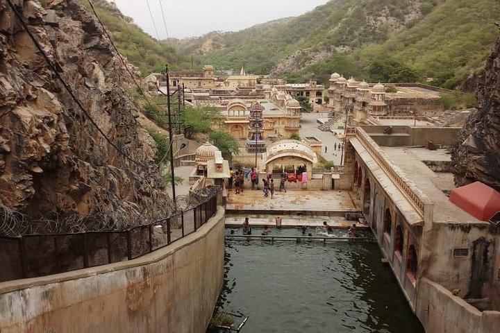 2 Days Golden Triangle Tour to Agra and Jaipur From Delhi